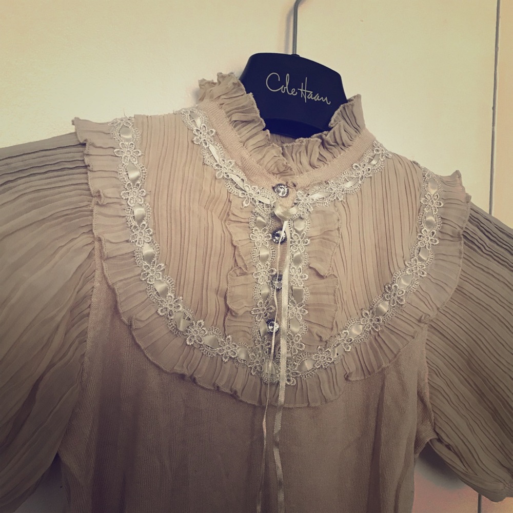 Dreamy baroque knit top -Sz. Small